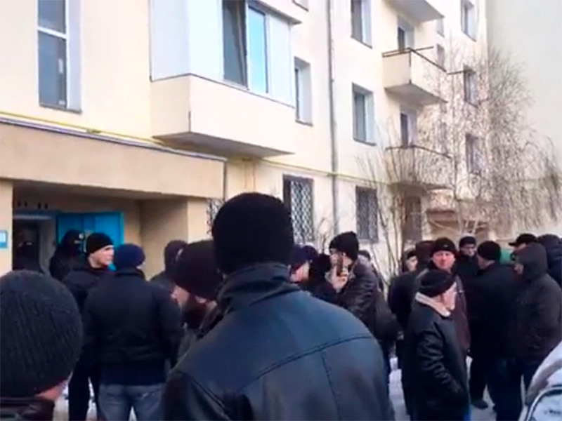 В Крыму идет спецоперация против участников группировки "Хизб ут-Тахрир"