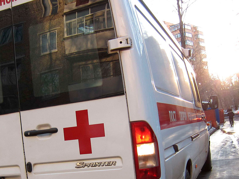 На Камчатке автобус столкнулся с "КамАЗом": шесть человек в реанимации