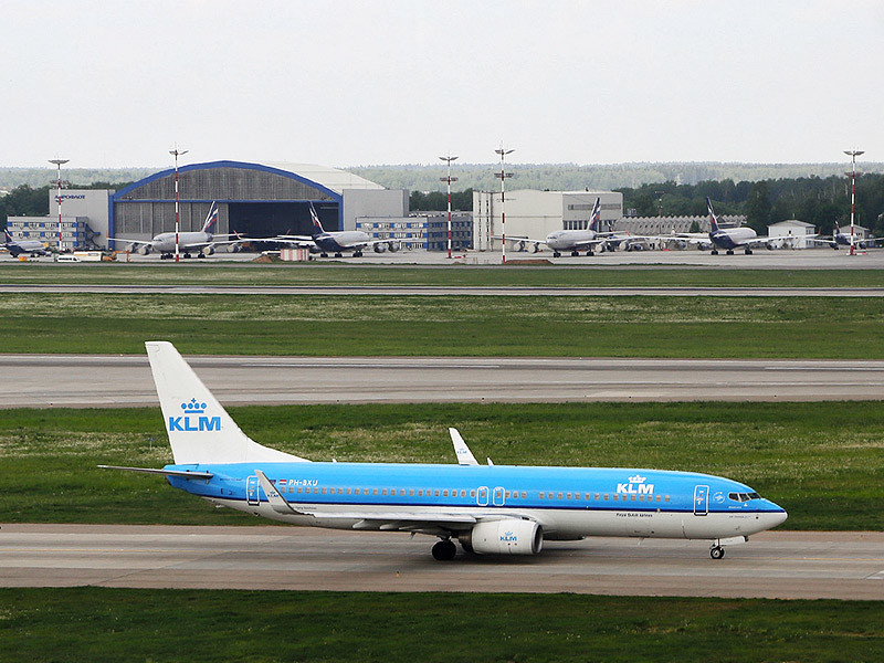 Самолет авиакомпании Royal Dutch Airlines (KLM), направлявшийся из Дели в Амстердам, совершил экстренную посадку в Москве