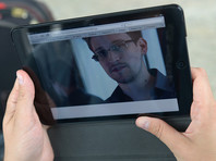 Эдвард Сноуден - аналитик, работавший на американское Агентство национальной безопасности. В 2013 году он предал огласке сведения о методах электронной слежки американских спецслужб, в том числе о нелегальной прослушке переговоров зарубежных лидеров