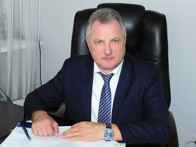 В Москве по подозрению в мошенничестве на 48 часов был задержан глава управы столичного района Перово Александр Довгопол, занимающий эту должность с июня 2013 года