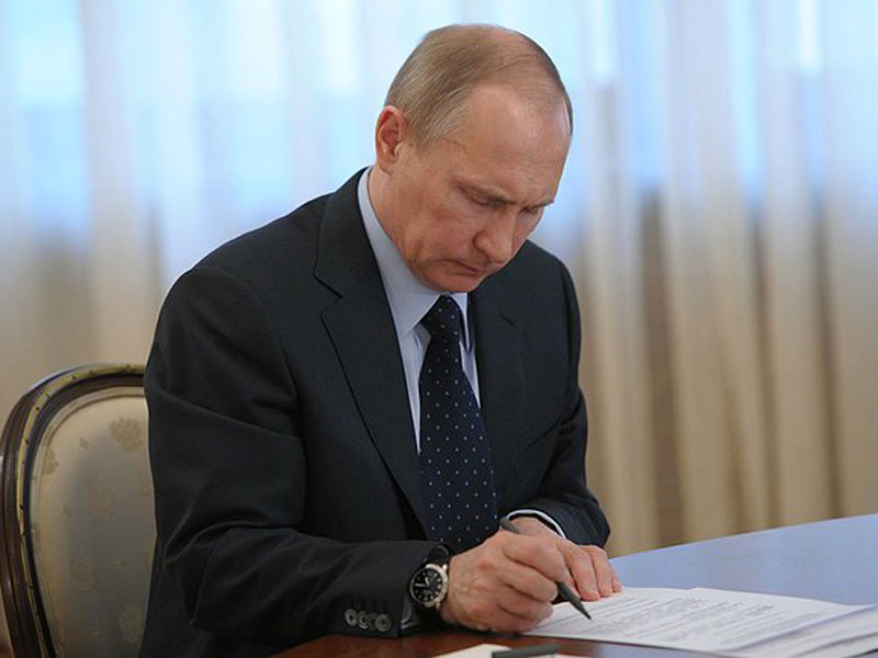 Путин увеличил штатную численность Вооруженных сил РФ