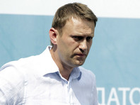 Следственный комитет изъял у оппозиционера Алексея Навального электронную книгу Kindle, телефон Nokia, зарядные устройства к ним, а также паспорт и шнурки