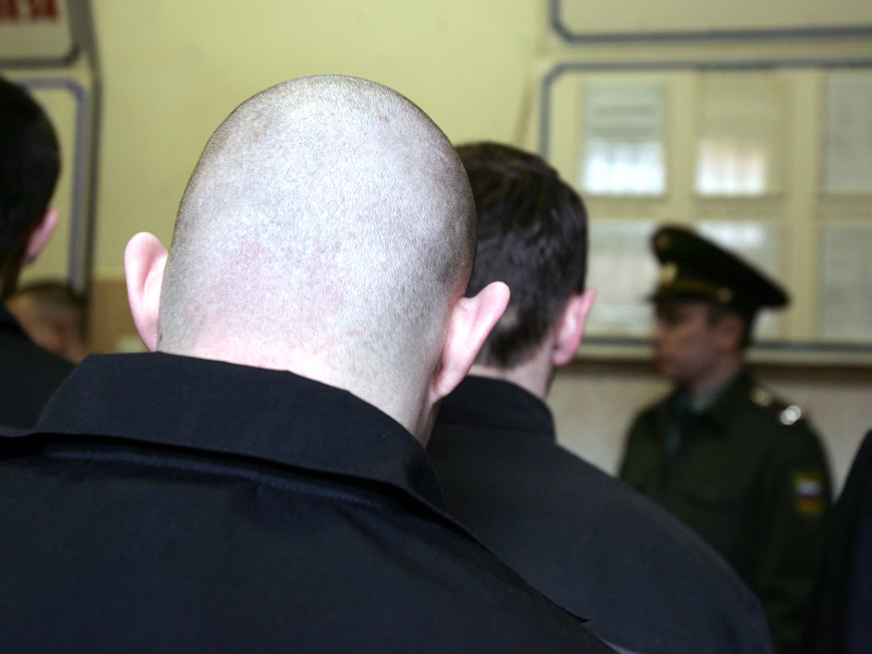 Российские заключенные стали чаще нападать на тюремщиков, признали во ФСИН