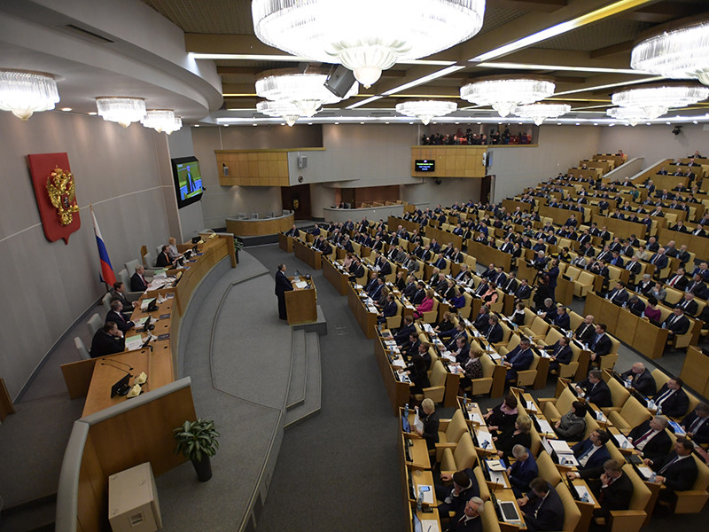 Государственная дума РФ на заседании 22 марта приняла в третьем, окончательном чтении резонансный законопроект, который позволит физическим лицам, находящимся под иностранными санкциями, отказываться от налогового резидентства России