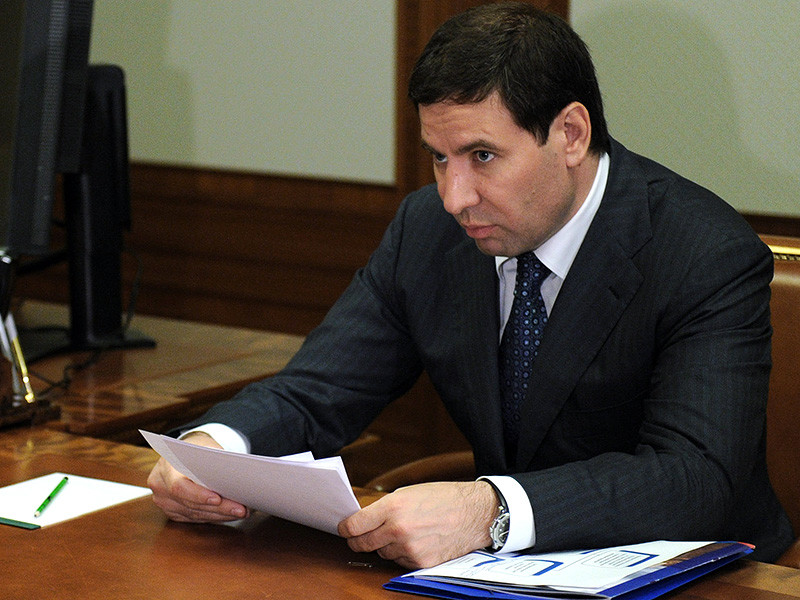 Следователи провели обыски в доме бывшего губернатора Челябинской области Михаила Юревича, обвиняемого во взяточничестве и подстрекательстве к клевете
