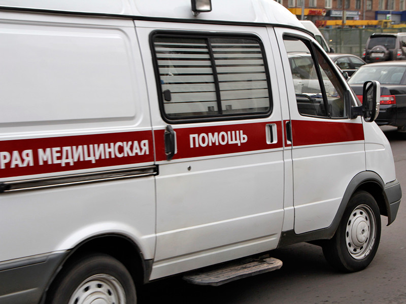 В Челябинске девушка упала с шестого этажа и выжила