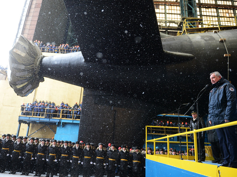 Торжественная церемония спуска на воду атомного подводного крейсера "Казань" ВМФ России в Северодвинске