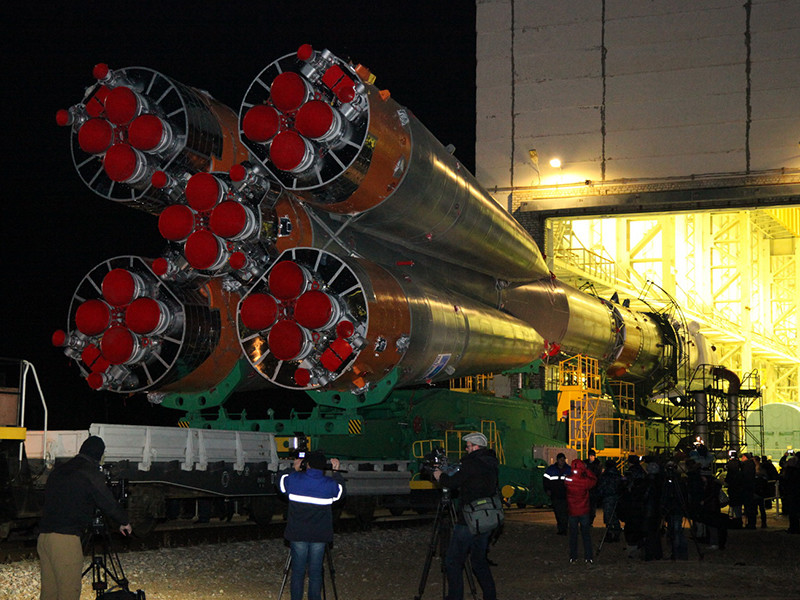 В 2019 году начнется постепенный перевод запусков пилотируемых кораблей "Союз МС" с ракет-носителей "Союз-ФГ" с украинской системой управления на ракеты-носители "Союз-2.1а" с системой управления российского производства
