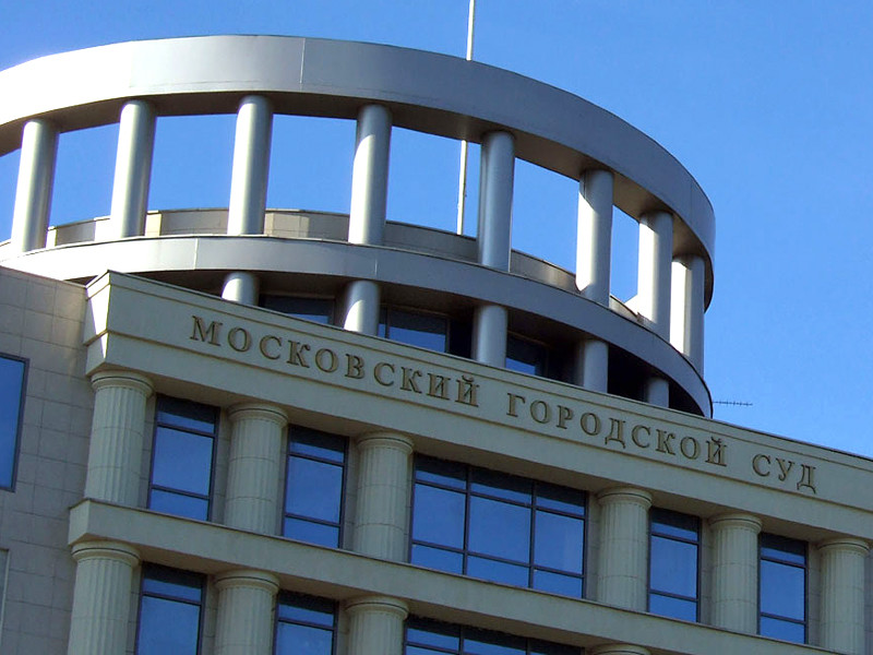 Мосгорсуд 24 апреля оставил под стражей Александра Шпакова, арестованного по обвинению в применении насилия к полицейскому в ходе протестной акции в Москве 26 марта
