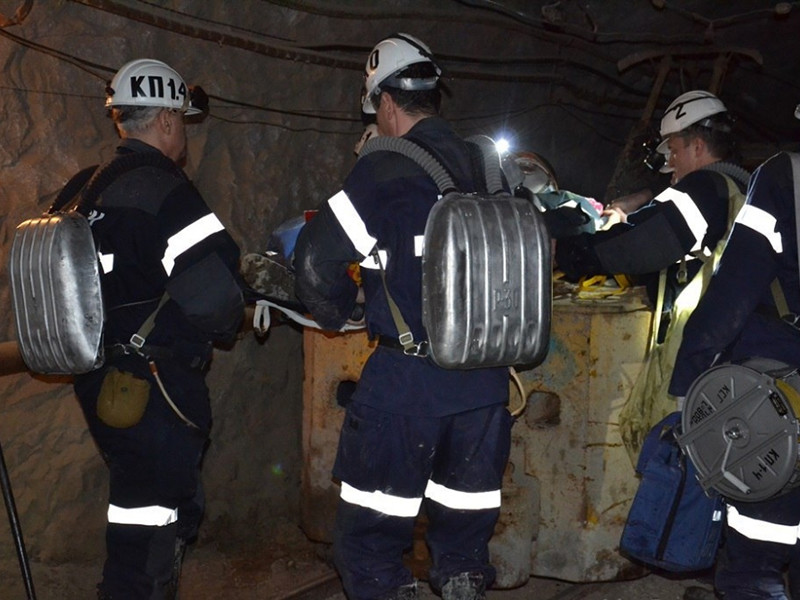 Тело второго погибшего при обвале на золотодобывающей шахте "Центральная" в городе Пласт Челябинской области найдено в ночь на 24 апреля
