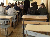 Учителю томской гимназии, после митинга "Он нам не Димон" назвавшему учеников "либералами-фашистами", вынесли замечание