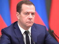 Тем временем в Кремле пообещали изучить данные опроса об отношении россиян к деятельности Медведева