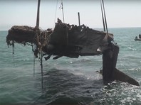 Опубликованы видеосъемки, в том числе подводные. Самолет великолепно сохранился. Тело пилота не нашли - возможно, ему удалось выжить


