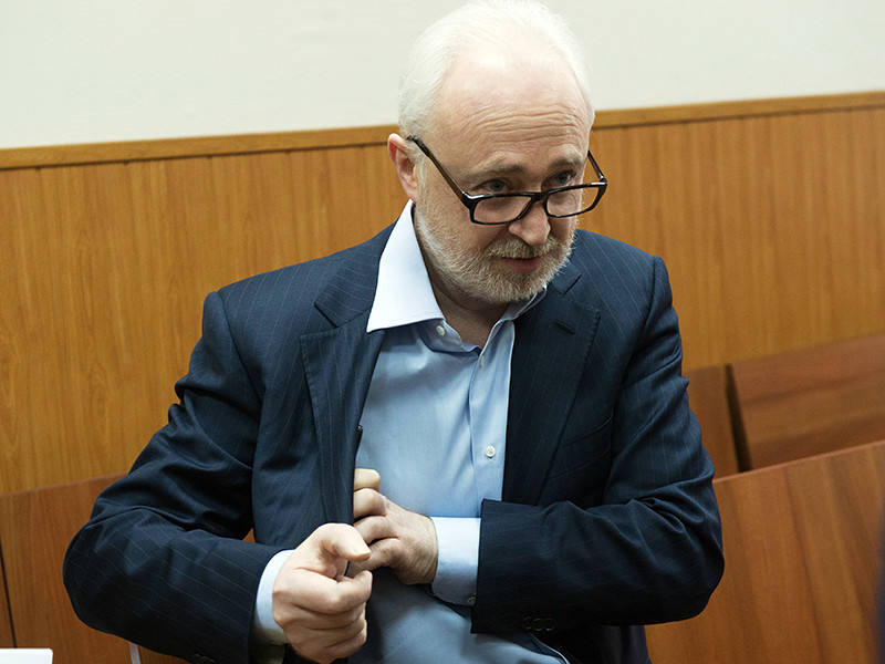 Бывший глава "Роснано" Леонид Меламед, обвиняемый в растрате более 220 млн рублей корпорации, освобожден из-под домашнего ареста

