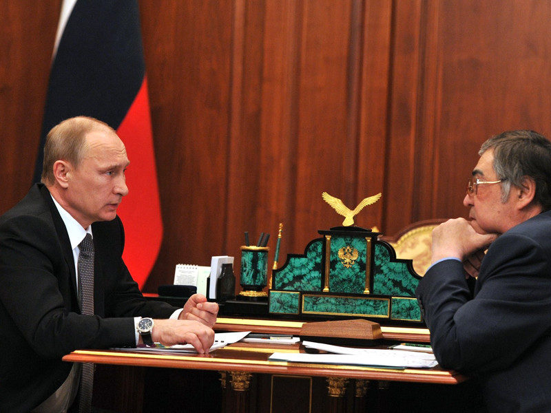 Владимир Путин и Аман Тулеев, апрель 2015 года