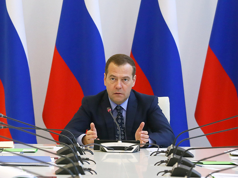 Премьер-министр РФ Дмитрий Медведев 29 июня на заседании правительства сообщил, что российские ответные санкции против Евросоюза будут продлены до конца 2018 года