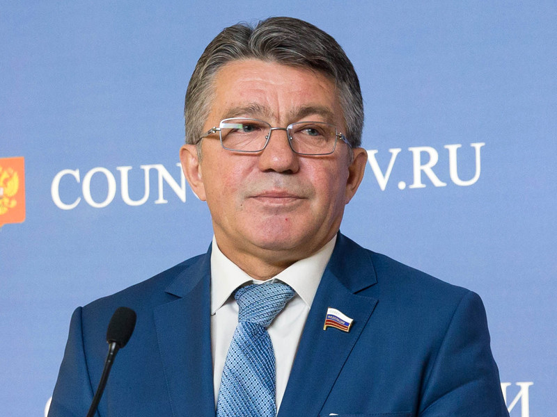 В Совете Федерации о последствиях отказа от договора рассуждал глава комитета по обороне Виктор Озеров