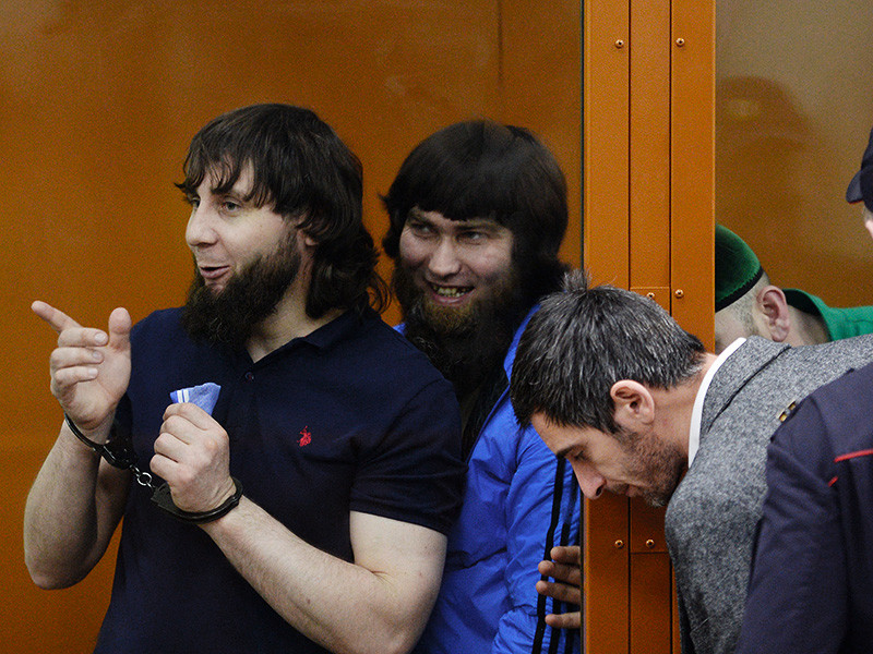 Пятеро уроженцев Чечни, осужденных сегодня по делу об убийстве политика Бориса Немцова, на вопрос судьи, понятен ли им приговор, ответили отрицательно