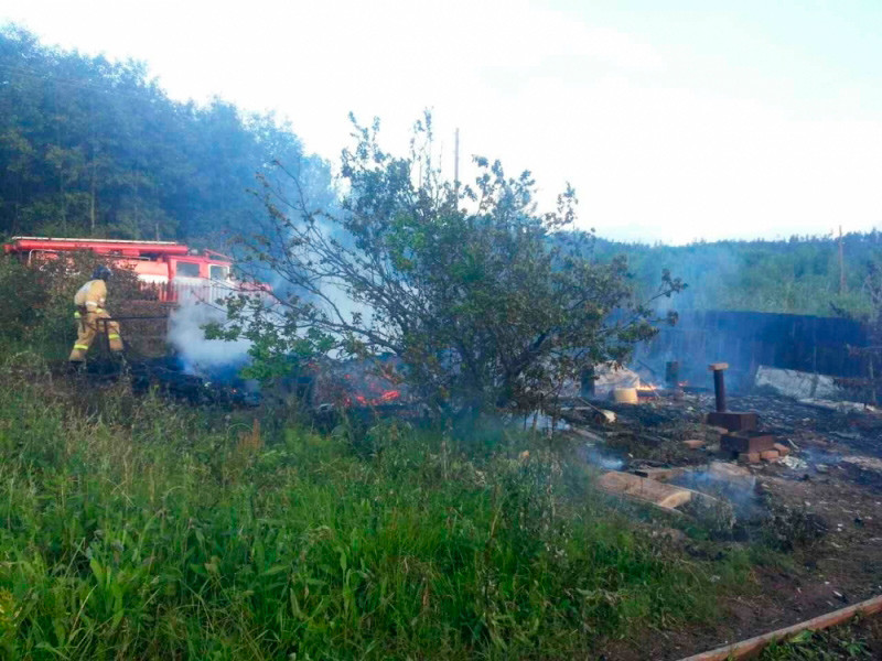 В Иркутской области крупный пожар в садовом товариществе: 7 человек погибли