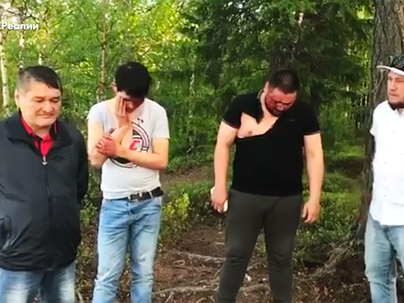 В Дагестане жители жестоко наказали видеоблогеров, оскорбивших главу республики Абдулатипова