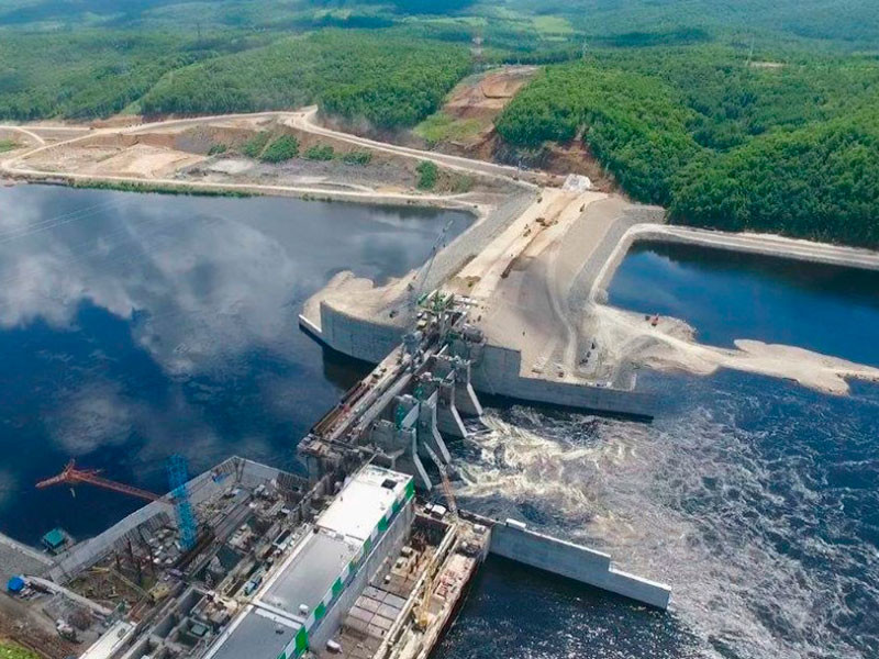 В Приамурье объявлена ЧС из-за аварии на новой ГЭС