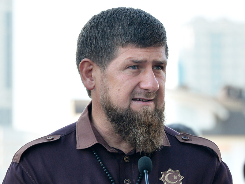 Кадыров заявил о неполитическом характере убийства депутата Асхабова
