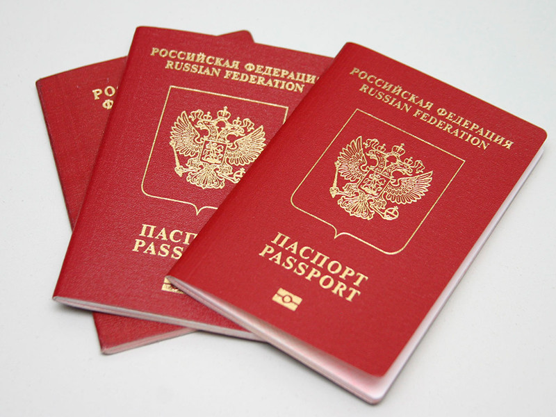 В МВД обещают сократить сроки выдачи россиянам загранпаспортов