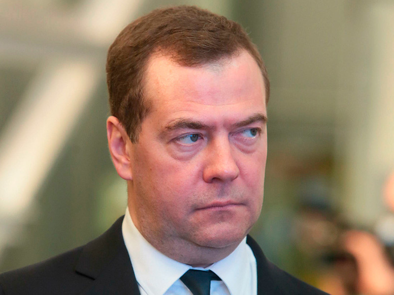 Председатель правительства РФ Дмитрий Медведев 20 августа прилетел в Иркутск, чтобы отдохнуть и порыбачить