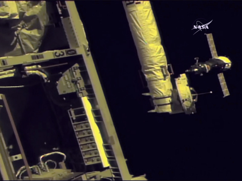 Космический корабль "Союз МС-06", стартовавший с Байконура с экипажем новой экспедиции МКС на борту, в среду, 13 сентября, пристыковался к станции в автоматическом режиме
