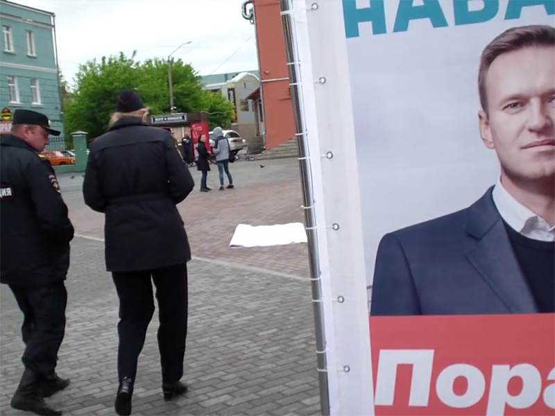 Агитационный куб Алексея Навального