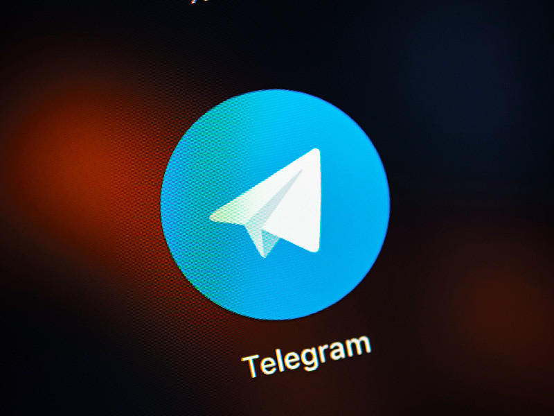 Генеральный директор связанной с мессенджером Telegram компании "Телеграф" Александр Степанов обвинил бывшего сотрудника Антона Розенберга в шантаже и клевете
