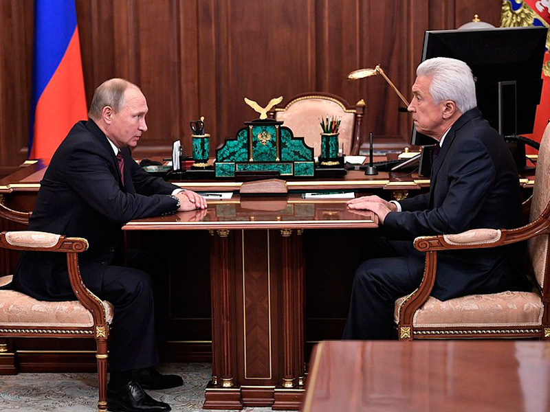 Президент уже провел личную встречу с Васильевым, в ходе которой глава государства объявил о решении назначить парламентария врио главы республики Дагестан