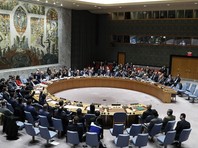 Небензя также заявил, что США пытаются скрыть последствия операции возглавляемой ими коалиции в сирийской Ракке. "Сейчас Соединенными Штатами и их основными союзниками предпринимаются шаги, в том числе в информационном пространстве, чтобы скрыть тяжелые последствия своей военной операции", - сказал постпред РФ при ООН


