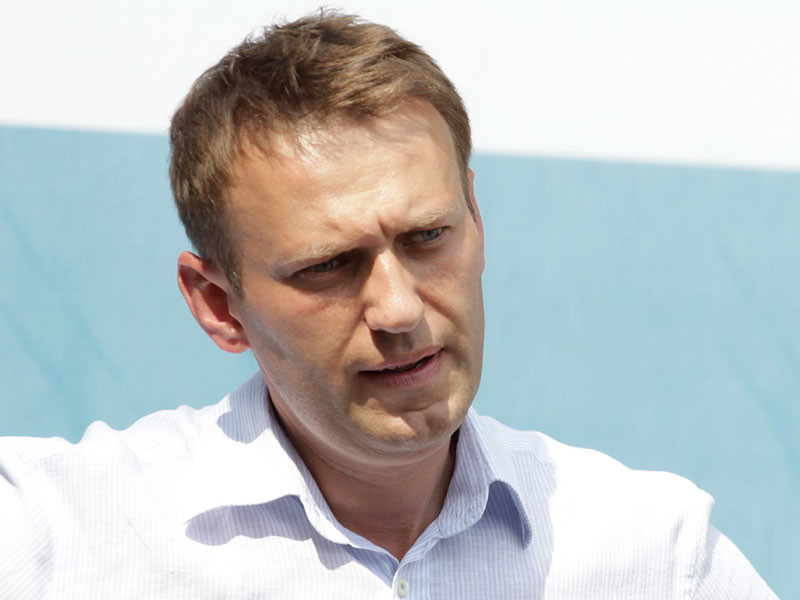 Навальный сообщил об отмене маршруток к месту его выступления в Кемерово