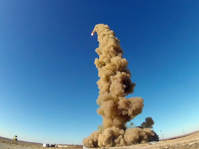 Успешное испытание новой модернизированной ракеты российской системы противоракетной обороны (ПРО) провели на полигоне Сары-Шаган, расположенном на территории Казахстана
