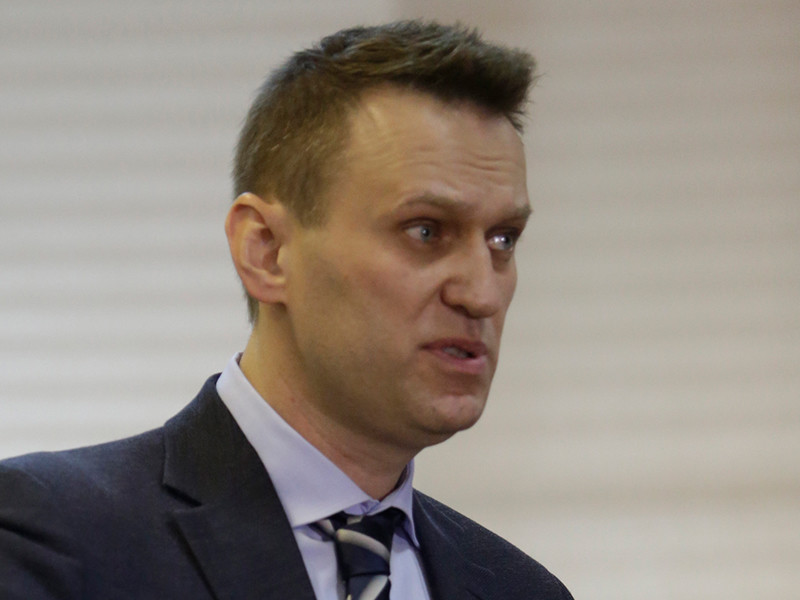 Навальный отсудил у Life 50 тысяч рублей за видео из Франции, снятое его же супругой