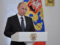 На первом месте рейтинга доверия по традиции президент Владимир Путин, который, по словам социологов, олицетворяет институт президентства