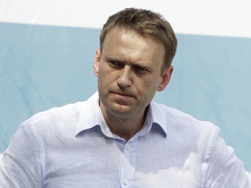 Пресс-секретарь президента Дмитрий Песков заявил, что Владимир Путин действительно никогда не произносит фамилию Алексея Навального, что, вероятнее всего, связано с отношением главы государства к этому оппозиционному блогеру


