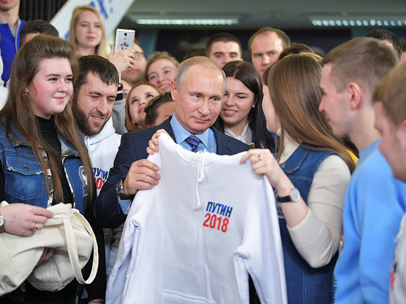 Штаб Путина за неделю собрал необходимые для его выдвижения подписи