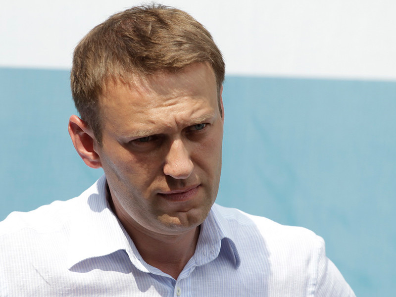 Навальный убежден, что Дерипаска своей угрозой судиться со всеми пытается отвлечь внимание от скандала с зампредом правительства Приходько
