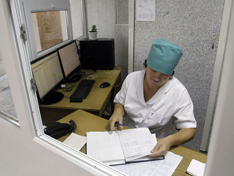 В настоящее время 39 детей и двое  взрослых находятся в больнице в Казани. Состояние 22 детей оценивается  ближе к удовлетворительному. Состояние остальных оценивается как средней степени тяжести