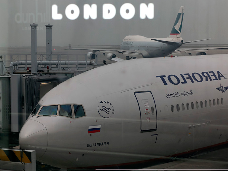 Россия запросит Британию о причинах проверки самолета "Аэрофлота" в Хитроу

