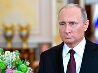 Путин поздравил россиянок  с 8 марта, похвалив  за многодетность и умение "пронзительно"  прощать