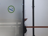 . Комитет Госдумы по транспорту и строительству поддержал законопроект, который устанавливает возможность курения табака в специально изолированных местах на территории аэровокзалов.