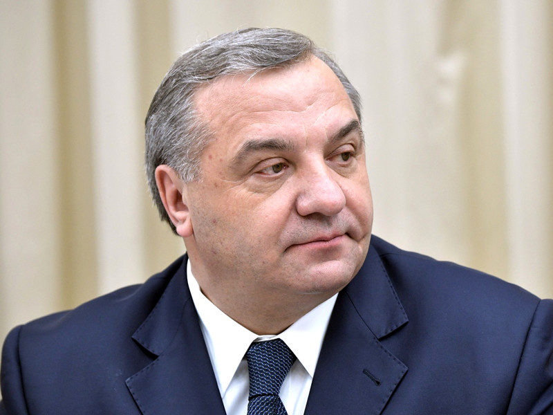 Глава МЧС назвал бредом обвинения Никиты Михалкова, объяснившего катастрофу в "Зимней вишне" массовыми сокращениями в министерстве