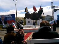 В селе Курганской области открыли монумент "Служение Отечеству", убрав скульптуру Путина из-за недовольства АП