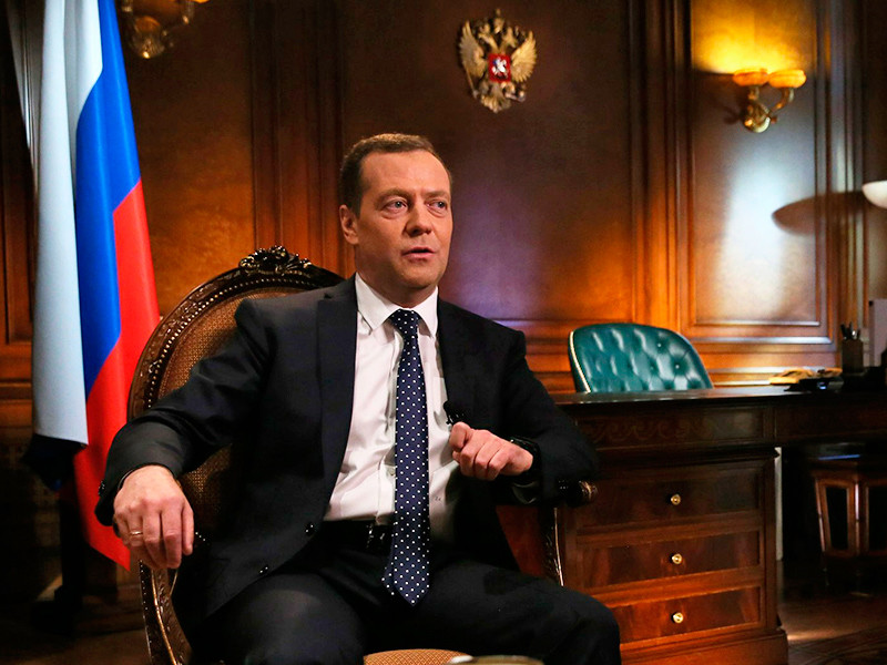 Путин предложил Госдуме переназначить Медведева главой правительства 