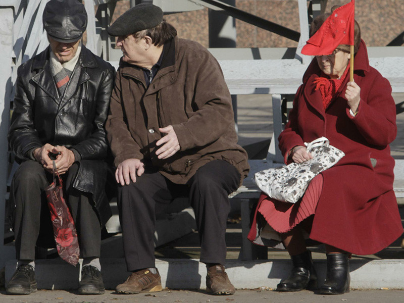 Власти 30 регионов РФ согласовали акции протеста против повышения пенсионного возраста, организованные профсоюзной Конфедерацией труда России (КТР). Об этом сообщается на сайте организации