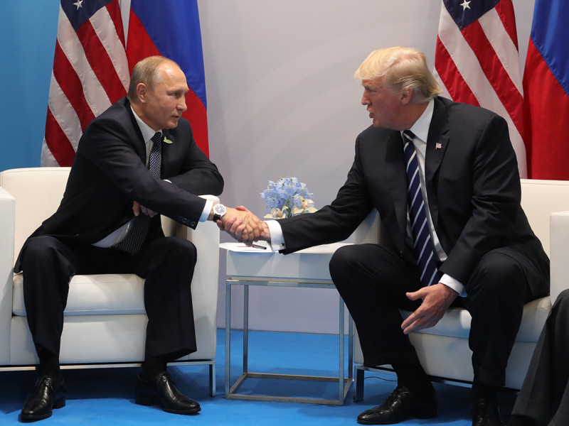 Владимир Путин и Дональд Трамп, июль 2017 года